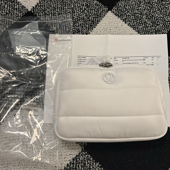 Lulu lemon 🍋 everywhere belt bag large “Wunder 💨 Puff” - Picture 10 of 10